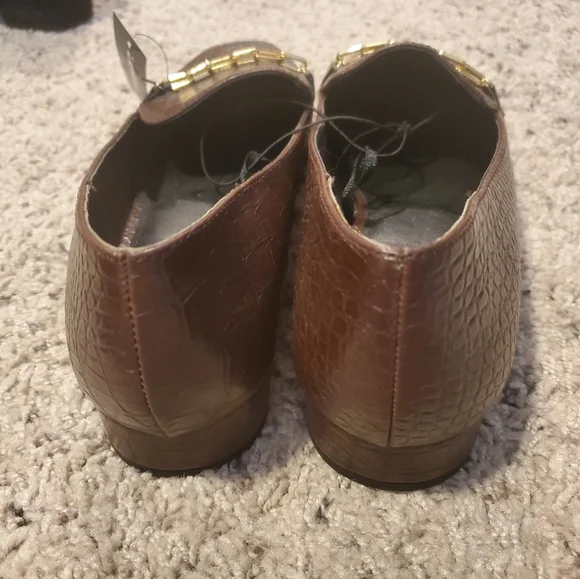 Express Loafers Size 9 NWT - Picture 3 of 5